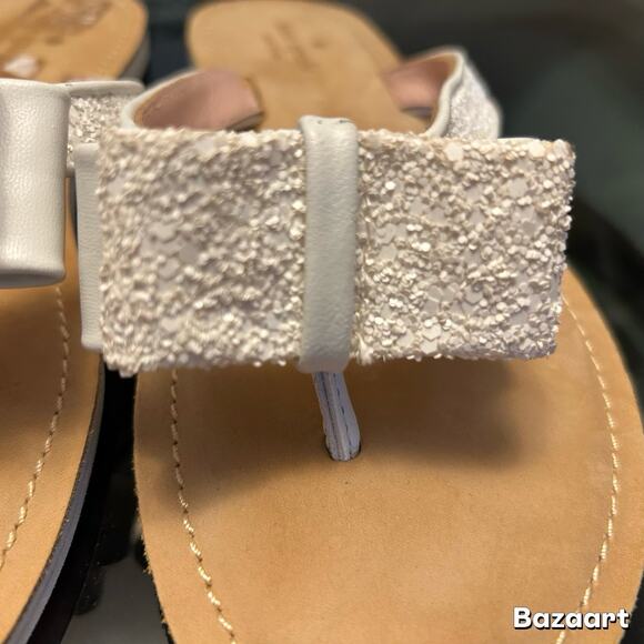 Kate Spade New York Glitter Bow Thong Sandals White Flip Flop Slides Women’s 8.5 - Picture 3 of 7